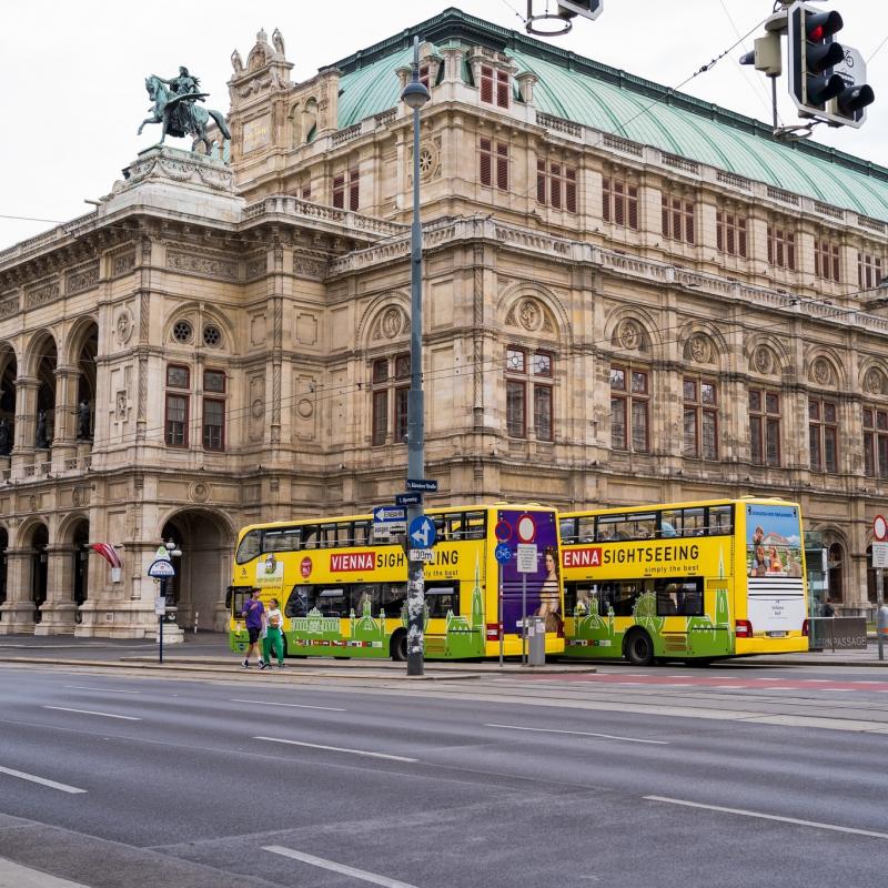 Okružní prohlídky Vídně elektrickými double deckery 