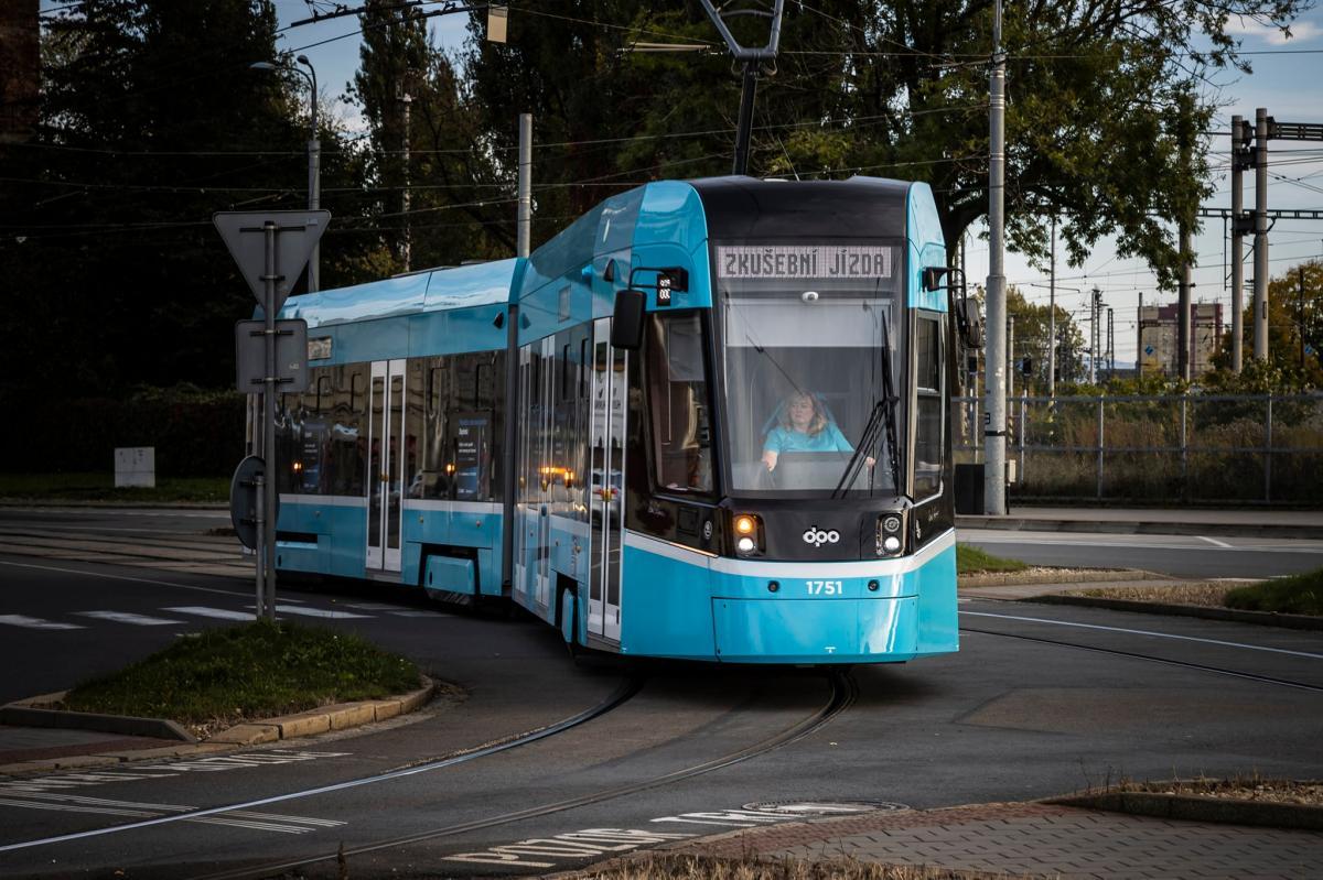 Všech 38 moderních tramvají Škoda 39T je v Ostravě