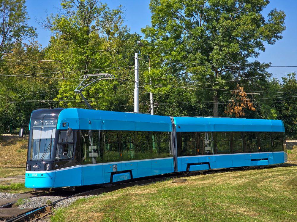 Všech 38 moderních tramvají Škoda 39T je v Ostravě