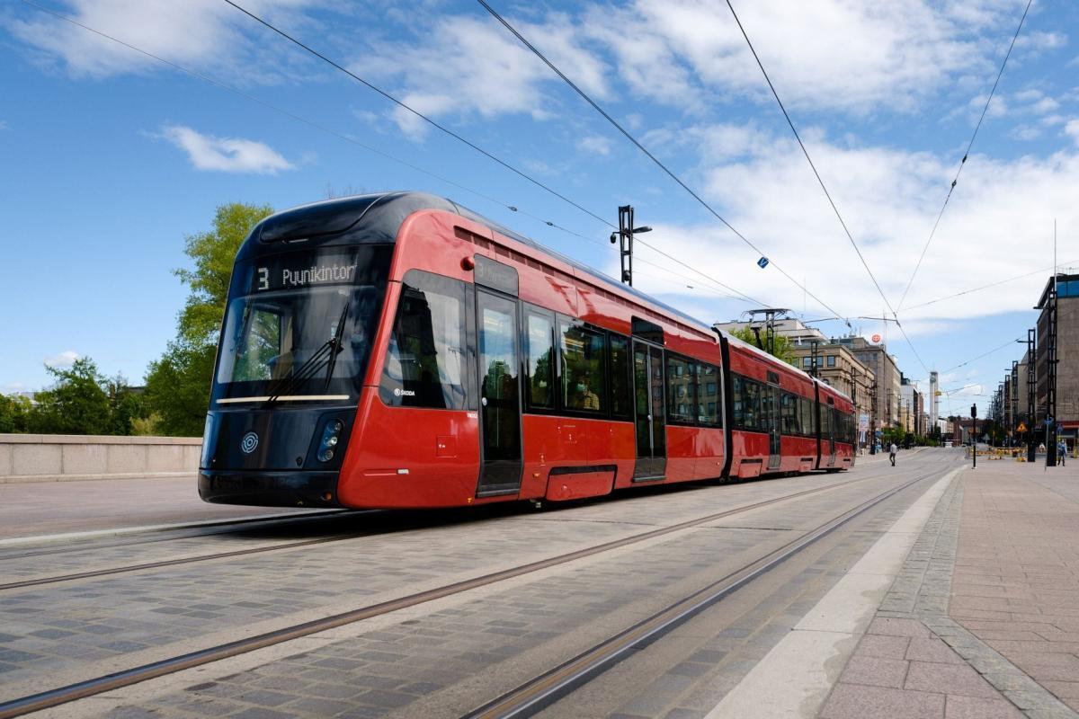 Tramvaje Škodovky v Tampere se díky dalšímu modulu prodlouží