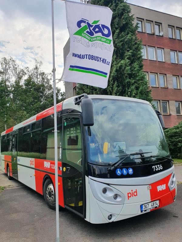 AKV bus uvádí do provozu ve Středočeském kraji nové autobusy