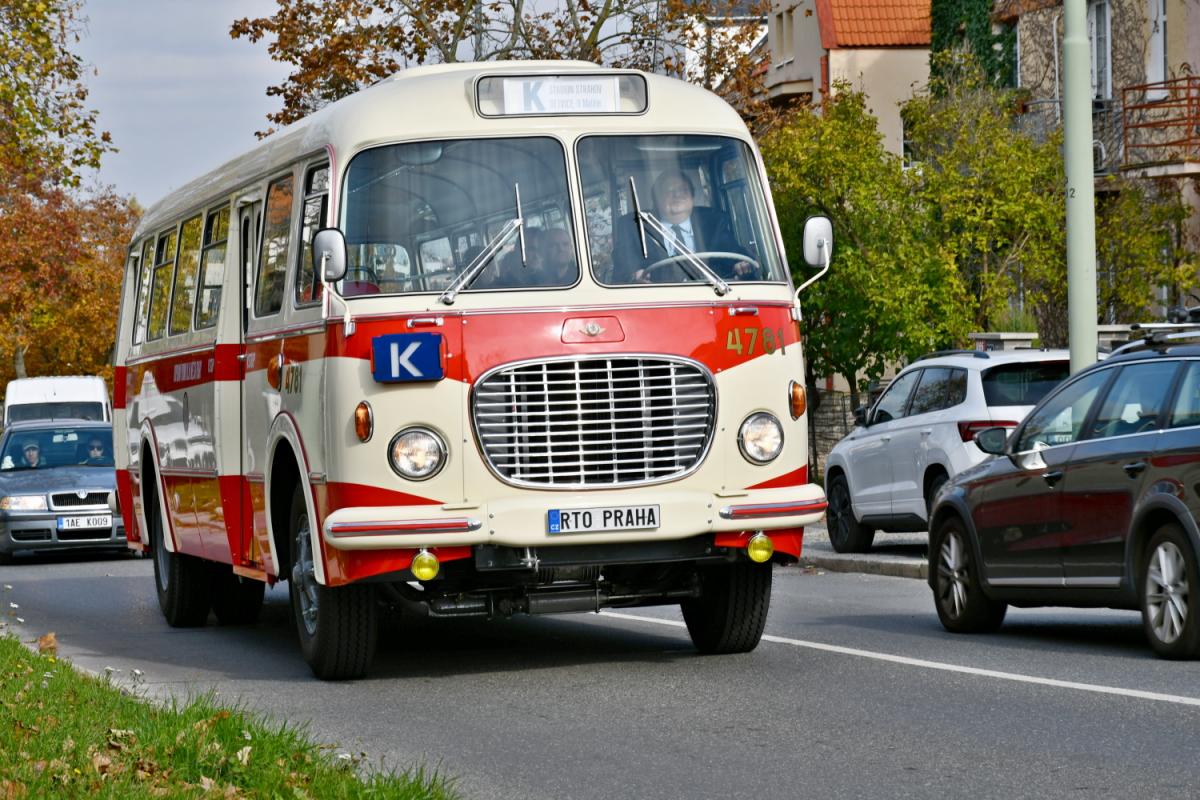 Praha doplňuje vozový park retro autobusů o Škodu 706 RTO 