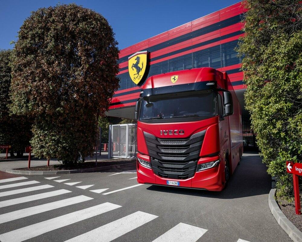 IVECO S-Way pro Ferrari