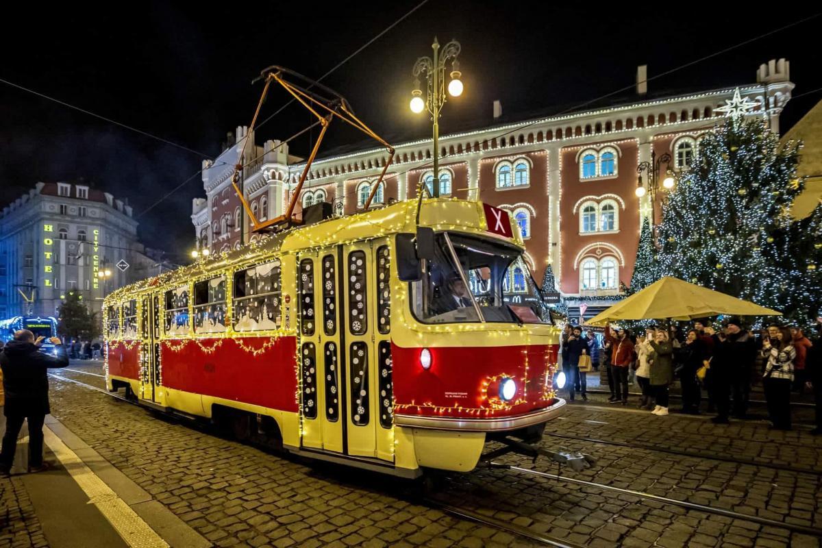 Pražská vánoční flotila se rozsvítí v sobotu 30. listopadu