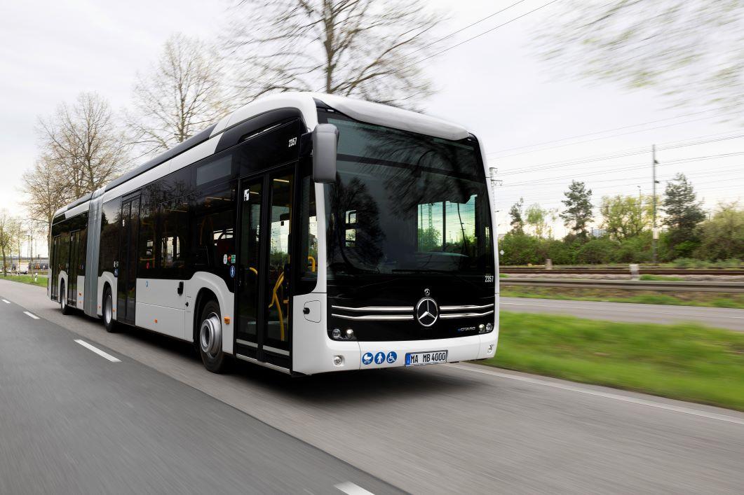 Daimler Buses získal zakázku na 350 autobusů eCitaro do Hamburku