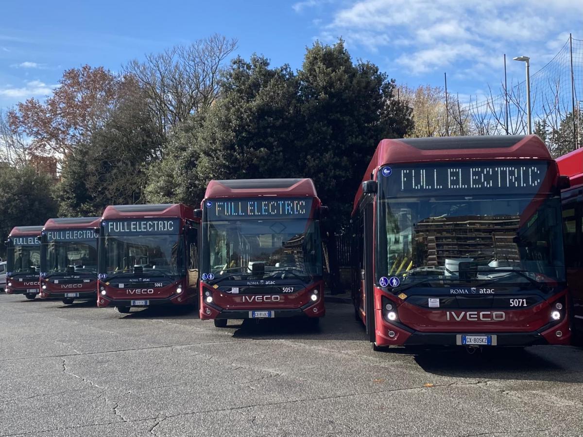 Do Říma přijíždí 110 elektrických autobusů IVECO BUS