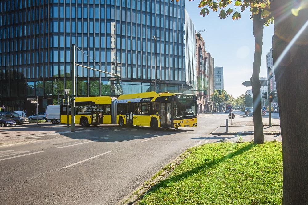 Solaris vybavil první elektrický autobus na světě bateriovým pasem