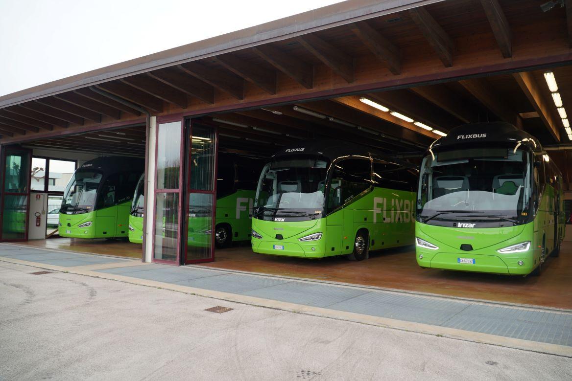 FlixBus spouští první linky na zkapalněný biometan