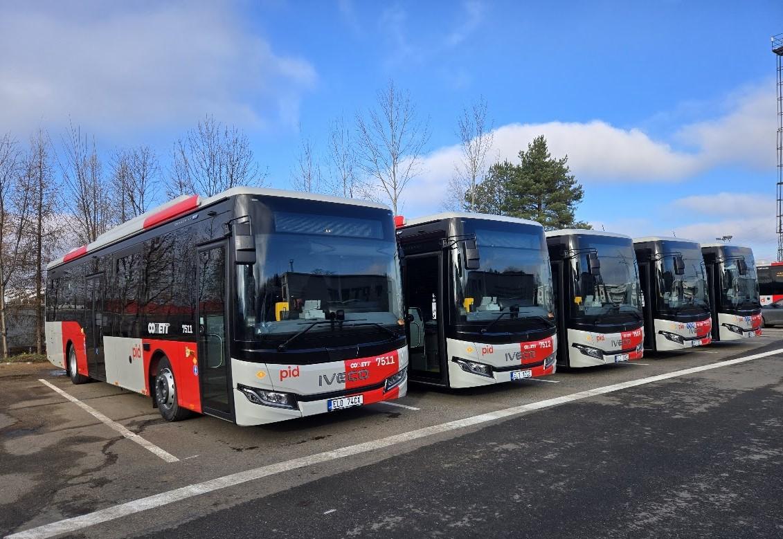 IVECO BUS v roce 2024 vyrobilo 4 644 autobusů, více než 500 pro český trh