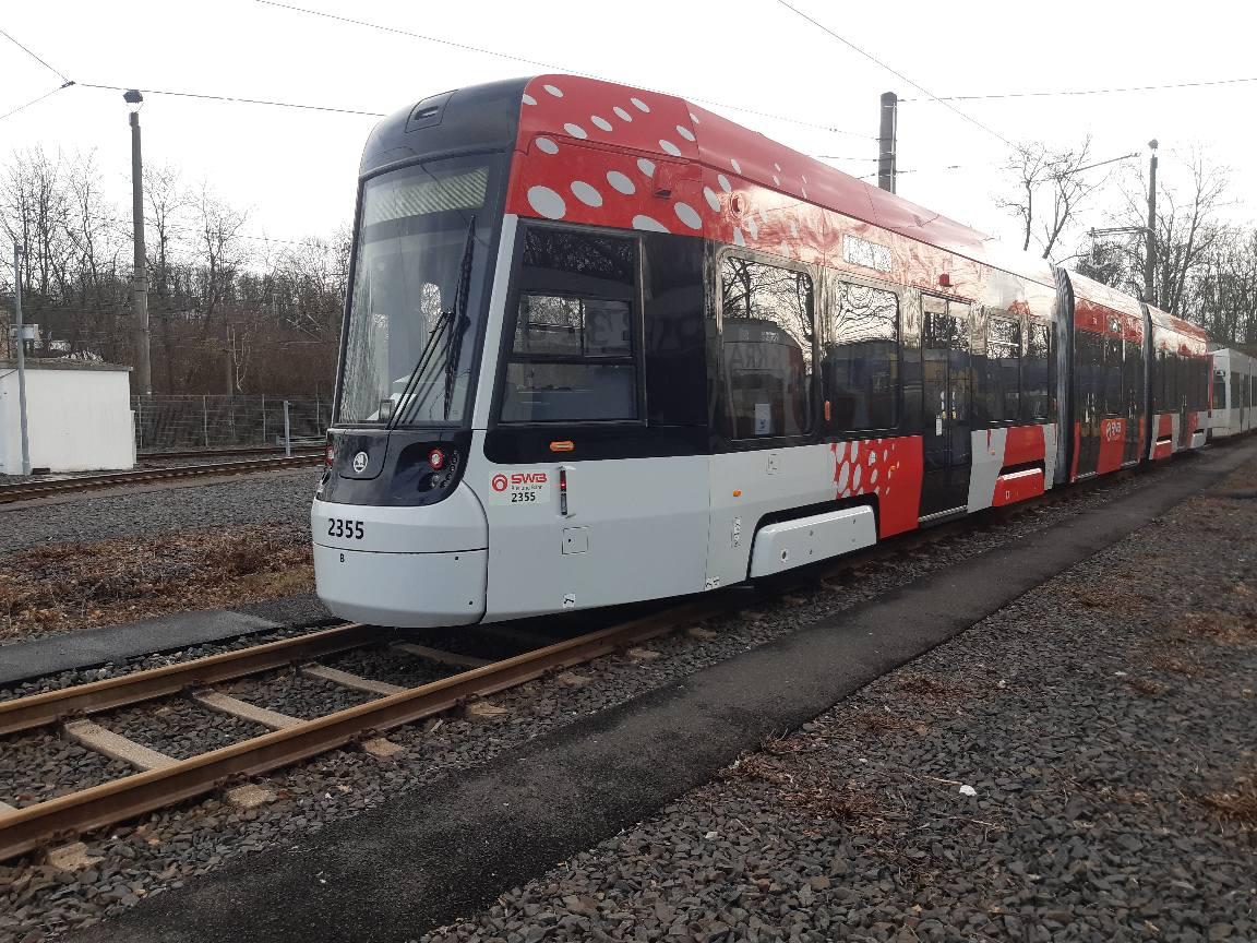 V Bonnu je osmá tramvaj Škoda, staré Siemens míří do Poznaně