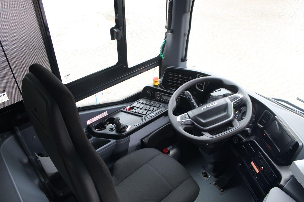 Na Jihlavsku budou zajišťovat obslužnost autobusy Iveco Crossway