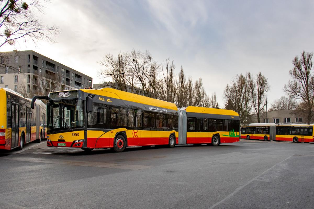 Dopravní podnik ve Varšavě oznámil zakázku na nákup až 90 elektrických autobusů