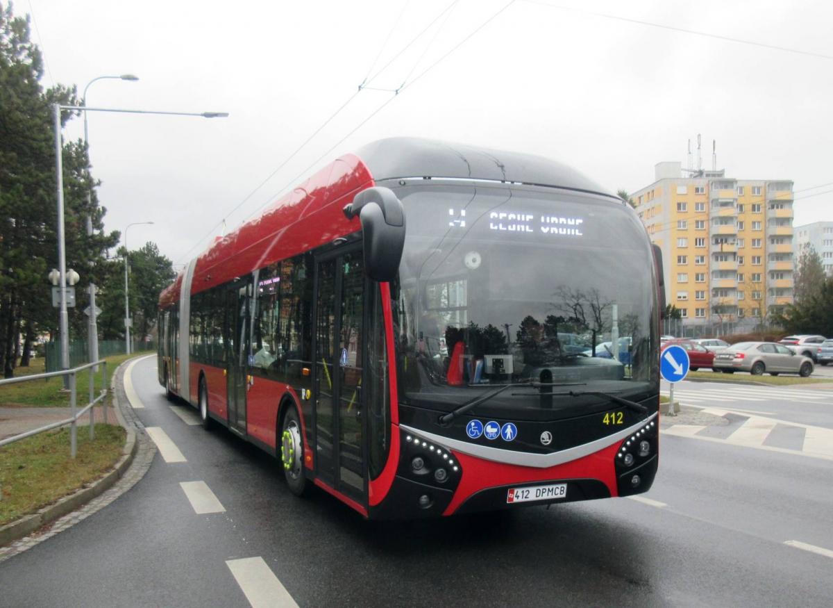 Nová vozidla i rozšíření odbavování v českobudějovické MHD