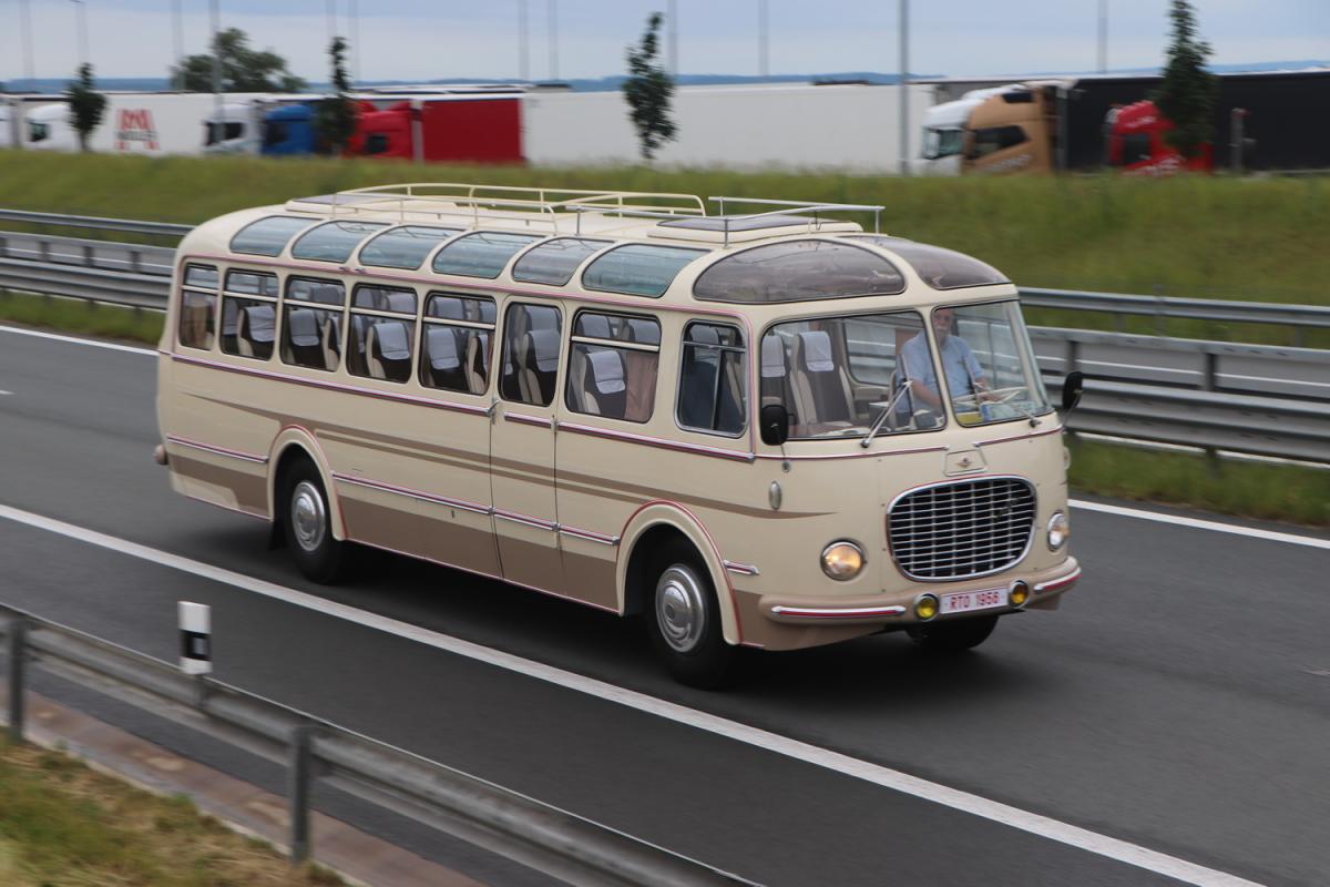 Premiéra autobusu Škoda 706 LUX č. 1  z roku 1956 