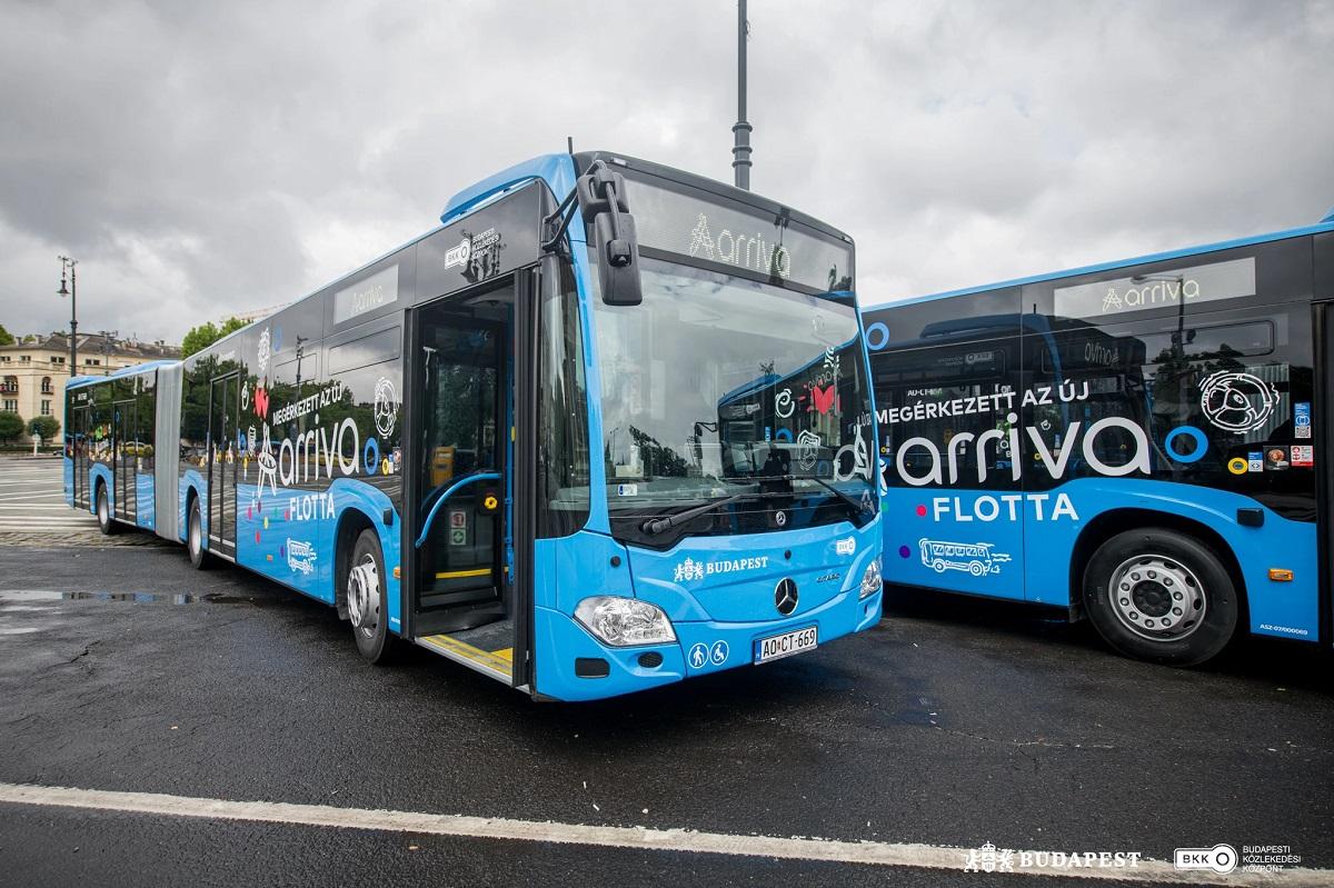 ArrivaBus představila v Budapešti nová kloubová Citara