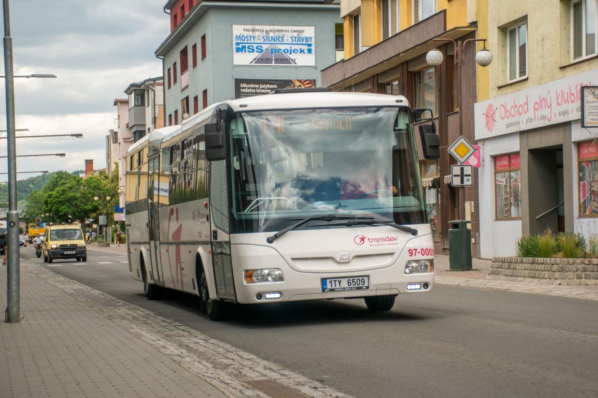 Na Vsetínsku pojedou místo vlaků autobusy
