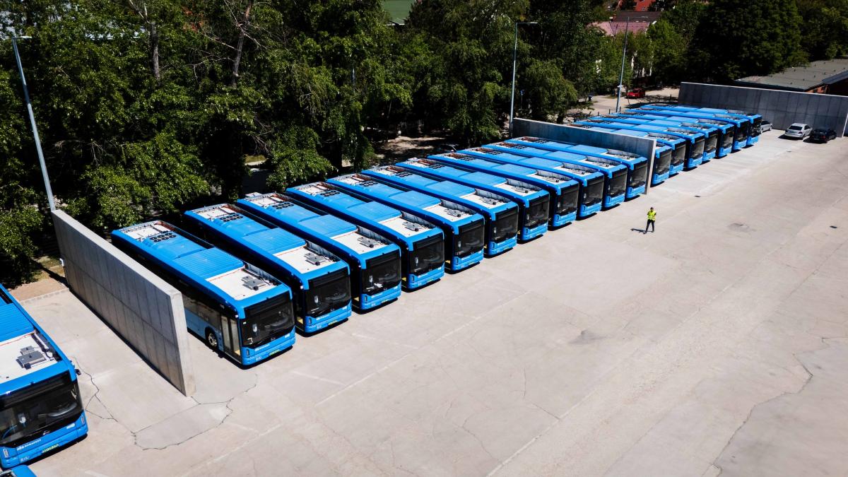 Arriva v Budapešti otevřela moderní depo pro 82 elektrobusů BYD