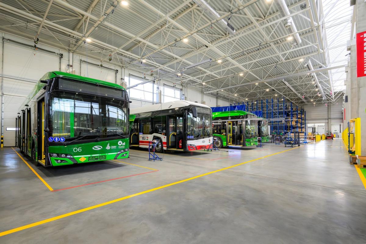 Solaris otevírá v Polsku nový výrobní závod