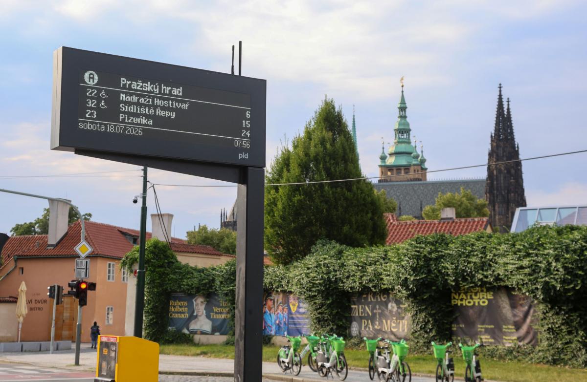 Praha rozšiřuje síť digitálních odjezdových panelů