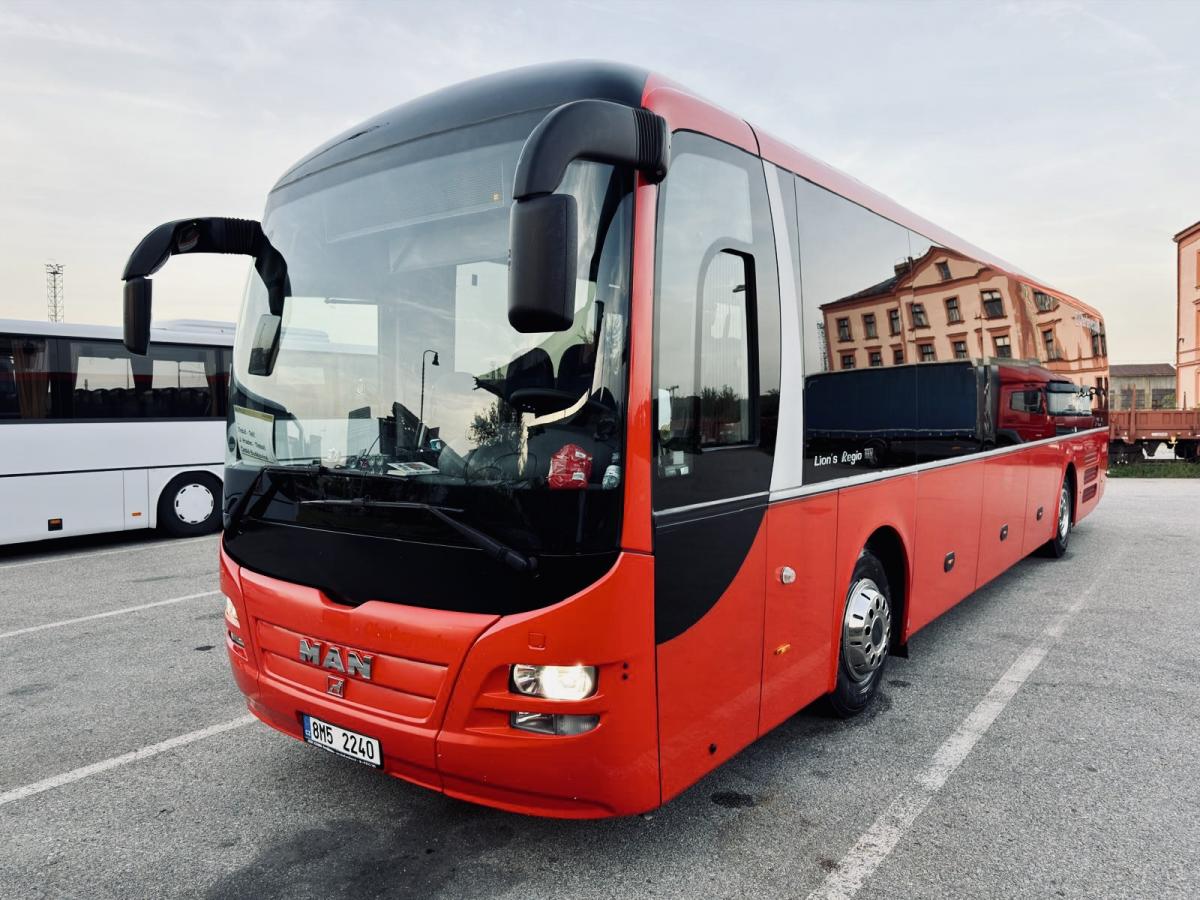 Nová autobusová linka na pražské letiště za 125 korun